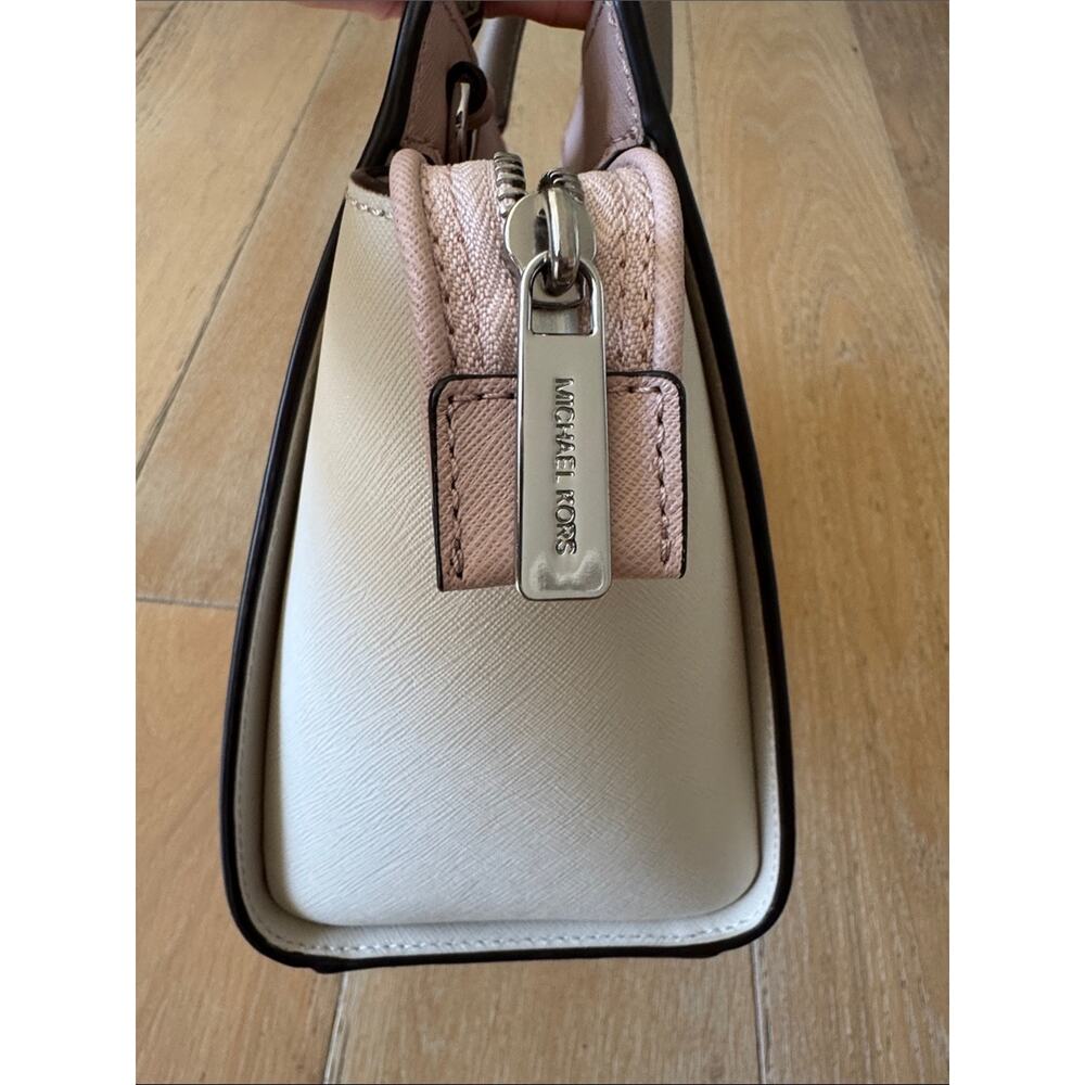 Michael Kors Selma Satchel Blush Pink Colorblock Saffiano Leather Like New - Picture 7 of 10